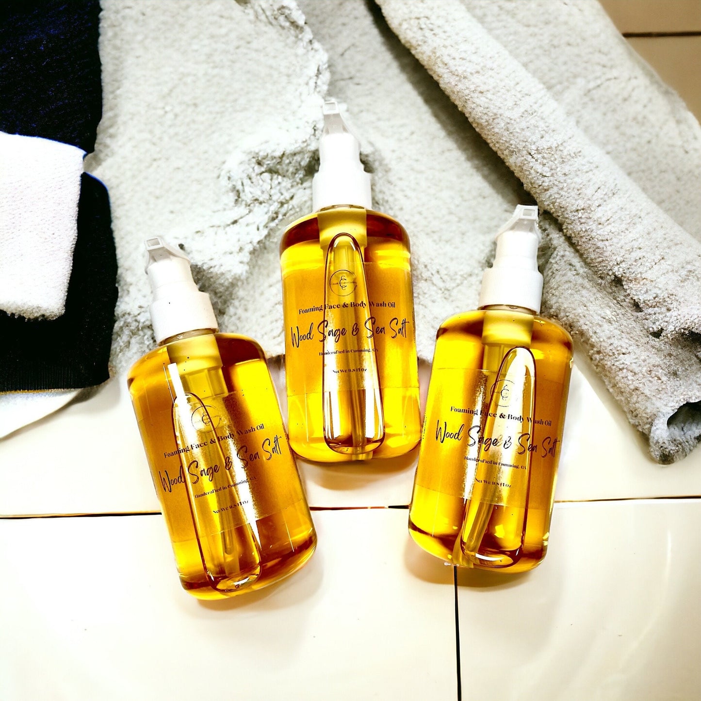 Foaming Face & Body Wash Oil/Moisturizing/Oil/Lightly Fragranced/Oil to Foamy Milky Cleanser